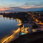 Penthouse Jimmys Privlaka, Wahnsinns Blick Und Beheiztem Pool