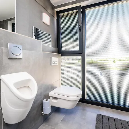 Penthouse Jimmys Privlaka, Wahnsinns Blick Und Beheiztem Pool *