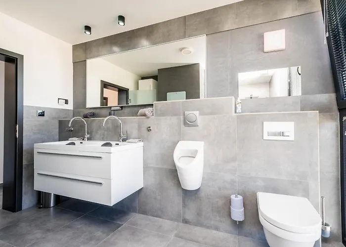 Penthouse Jimmys Privlaka, Wahnsinns Blick Und Beheiztem Pool Daire Privlaka (Zadar)