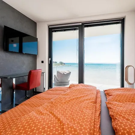 Penthouse Jimmys Privlaka, Wahnsinns Blick Und Beheiztem Pool Apartment *