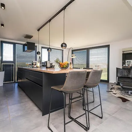 Penthouse Jimmys Privlaka, Wahnsinns Blick Und Beheiztem Pool *