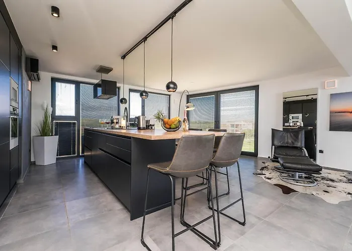 Penthouse Jimmys Privlaka, Wahnsinns Blick Und Beheiztem Pool *